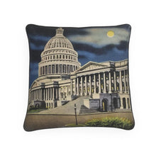 Indlæs billede til gallerivisning Washington DC US Capitol at Night Luxury Pillow