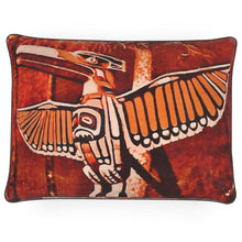 Indlæs billede til gallerivisning Red Eagle Totem Luxury Pillow