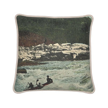 将图片加载到图库查看器，Yukon Whitehorse Rapids Canoe 1913 Silk Pillow
