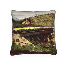 Indlæs billede til gallerivisning Alaska Railroad Classic Train Luxury Pillow
