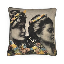 Load image into Gallery viewer, Hawaii Honolulu Aloha Nui Hawaiian Girls Luxury Pillow

